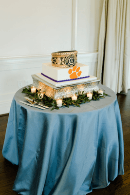 Couture Cakes of Greenville logo