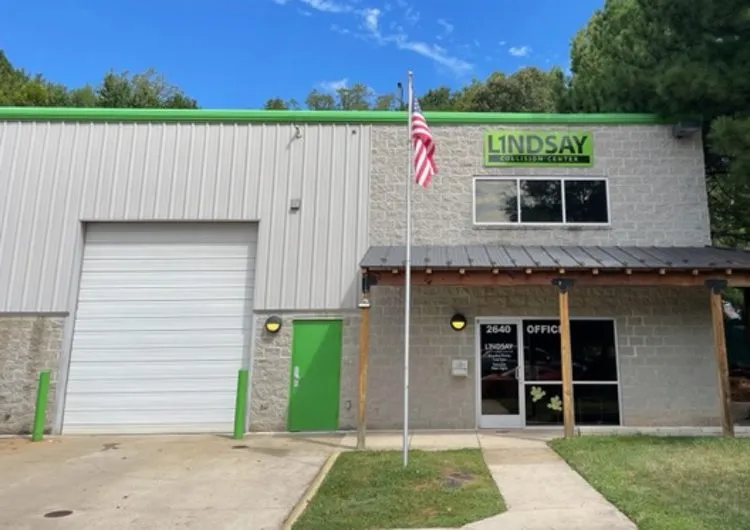 Lindsay Collision Center