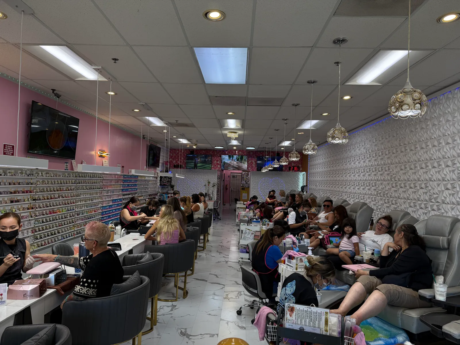 Polish Nails Spa LLC