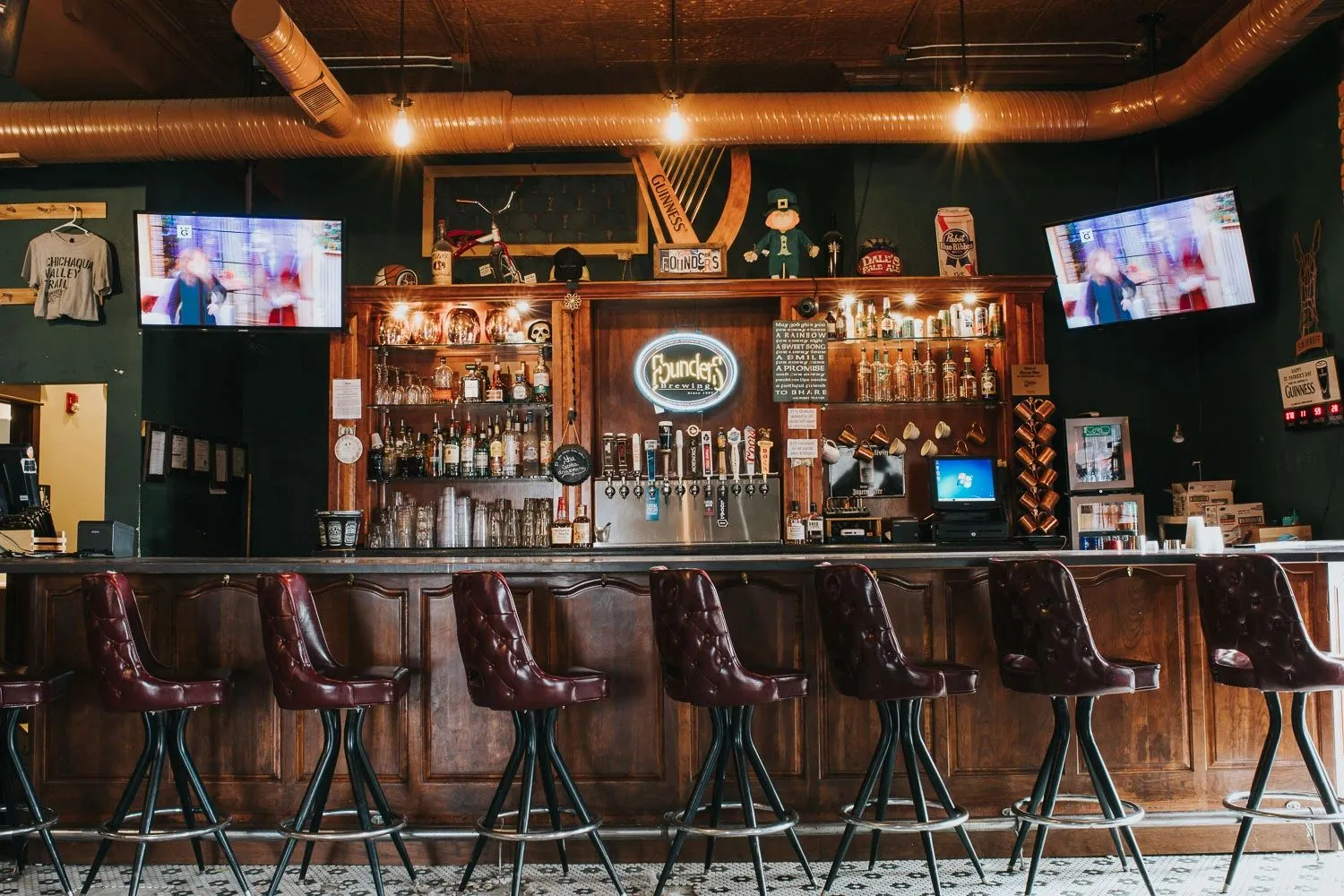 Founders Irish Pub