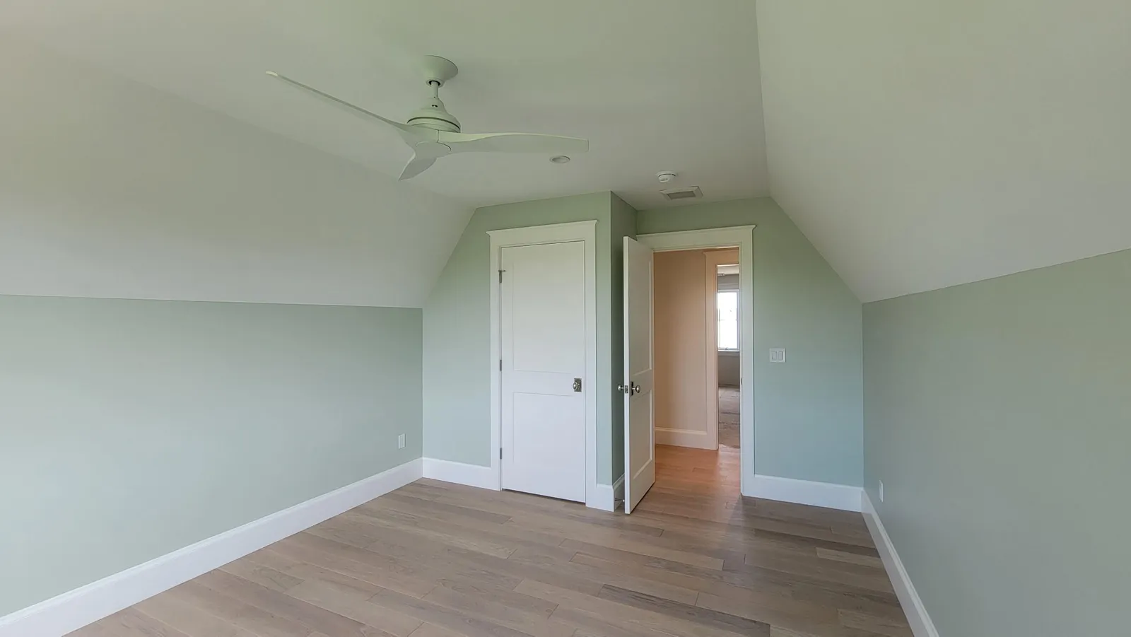 Minute Men Painters LLC