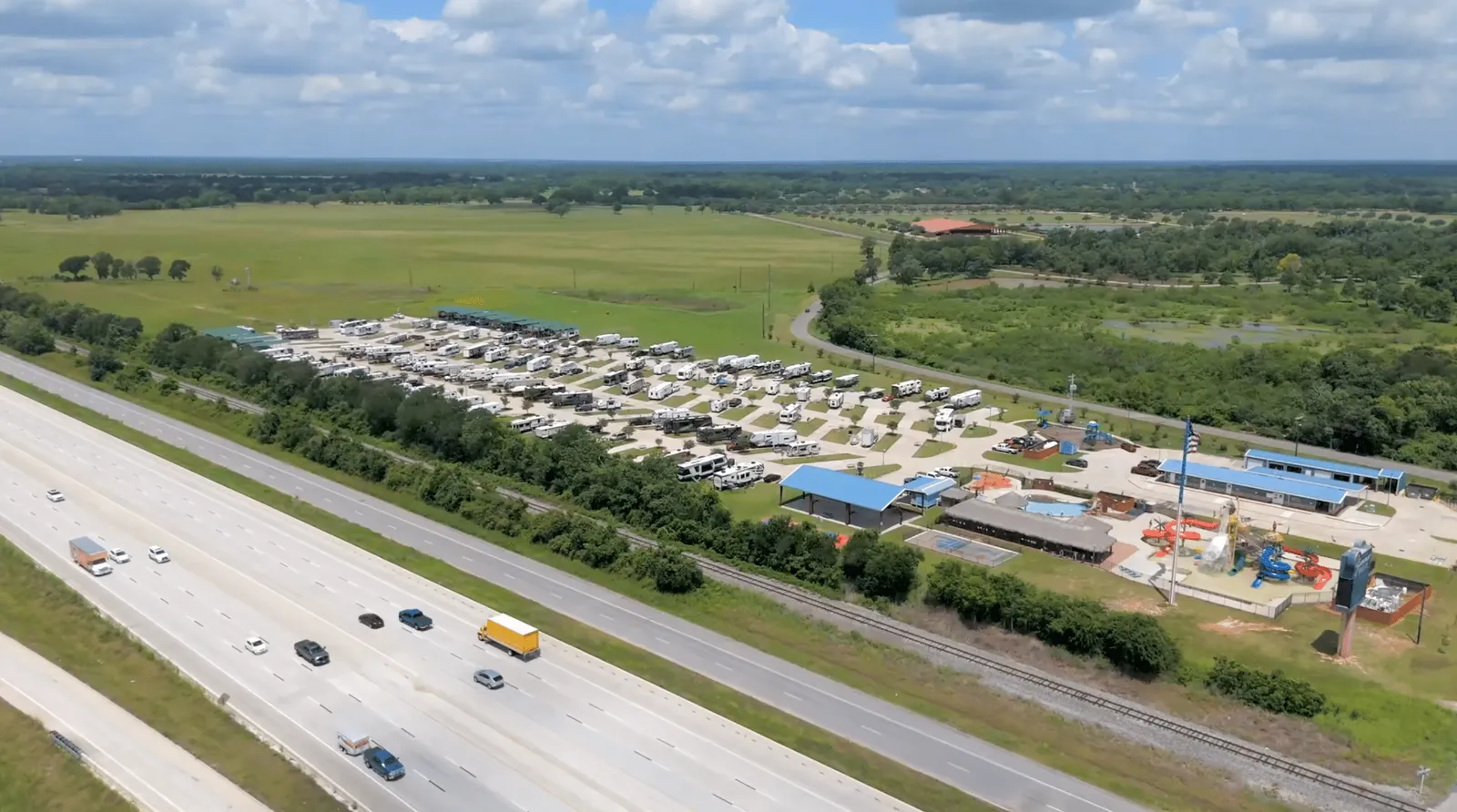 Summer Breeze USA RV Resort & Waterpark