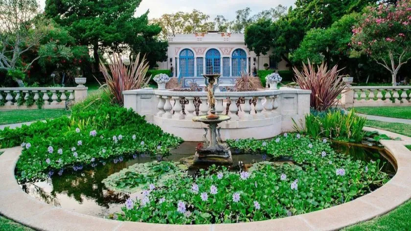 Friends of Robinson Gardens