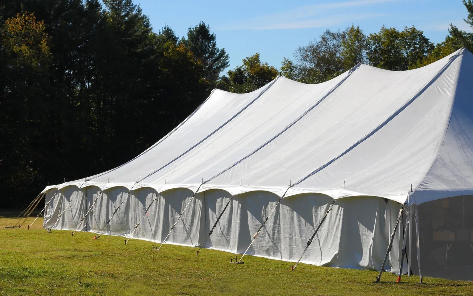 Shoreline Tent & Events