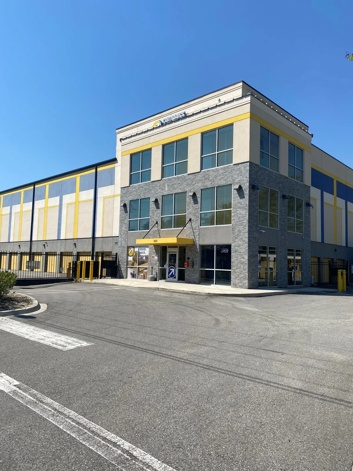Compass Self Storage – Sandy Creek Parkway