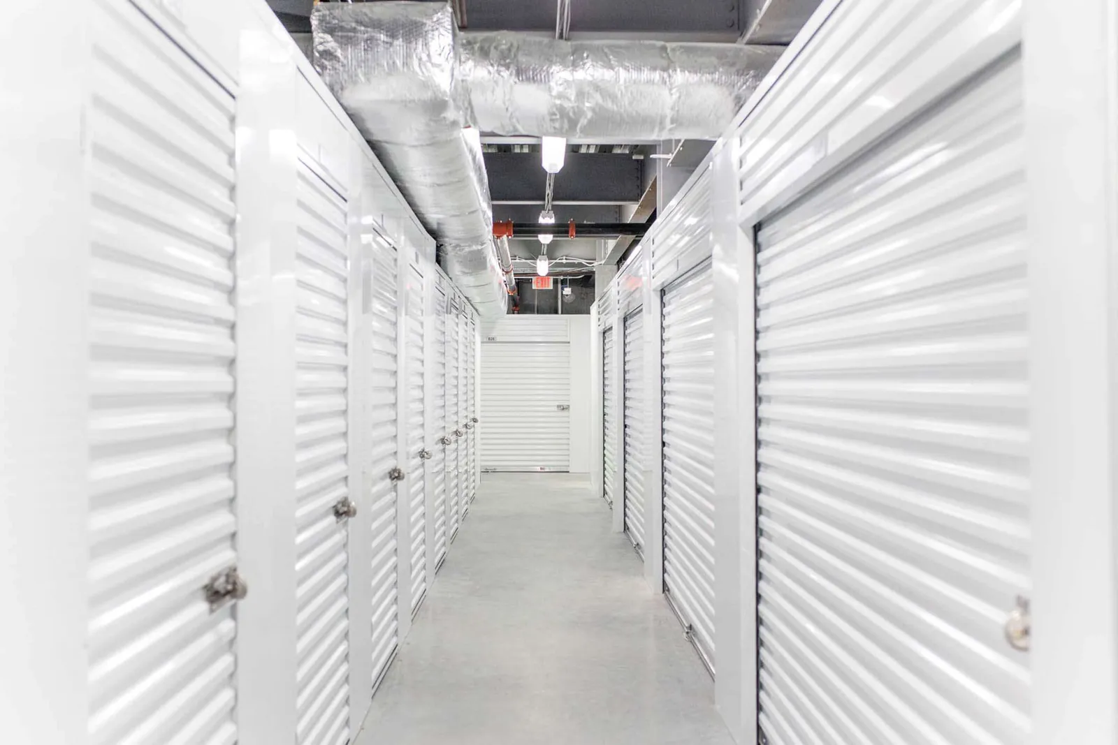 Self Storage E-Commerce Center of Hampton
