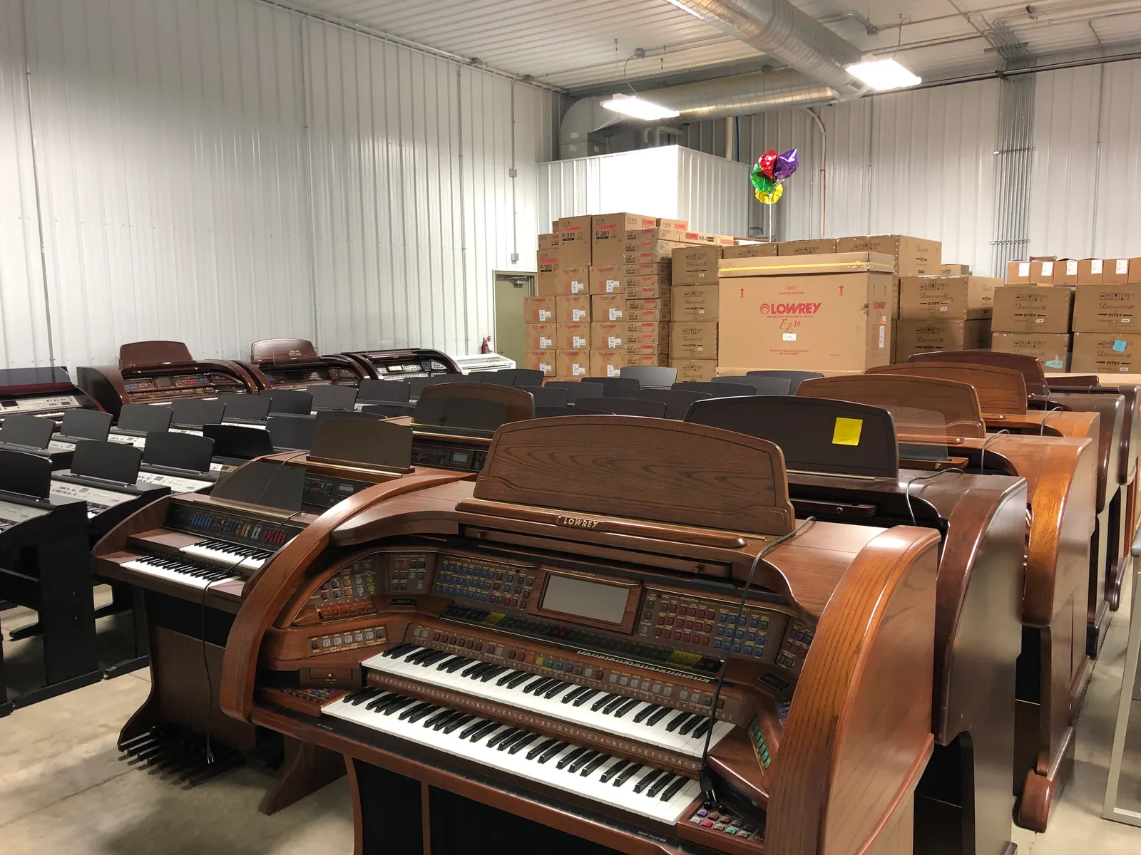Critchett's Lowrey Organ Centers