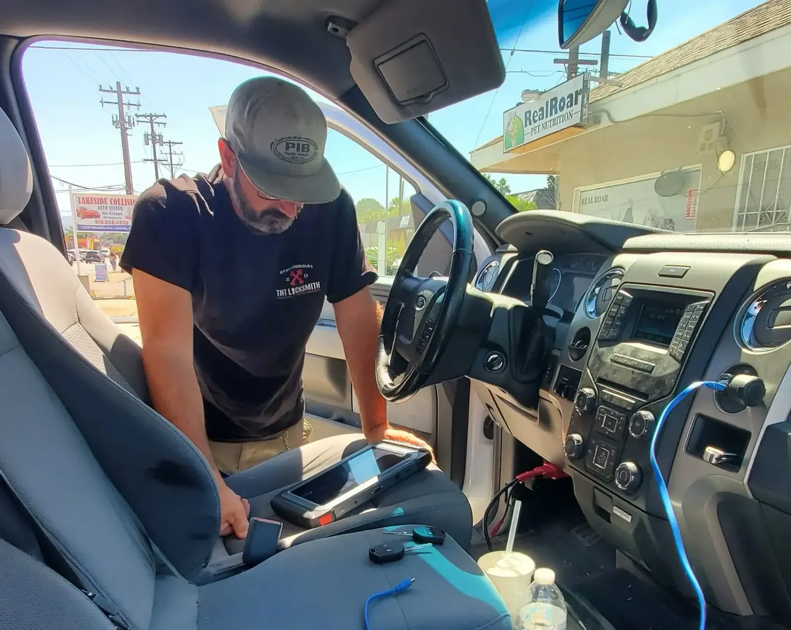 TNT Locksmith