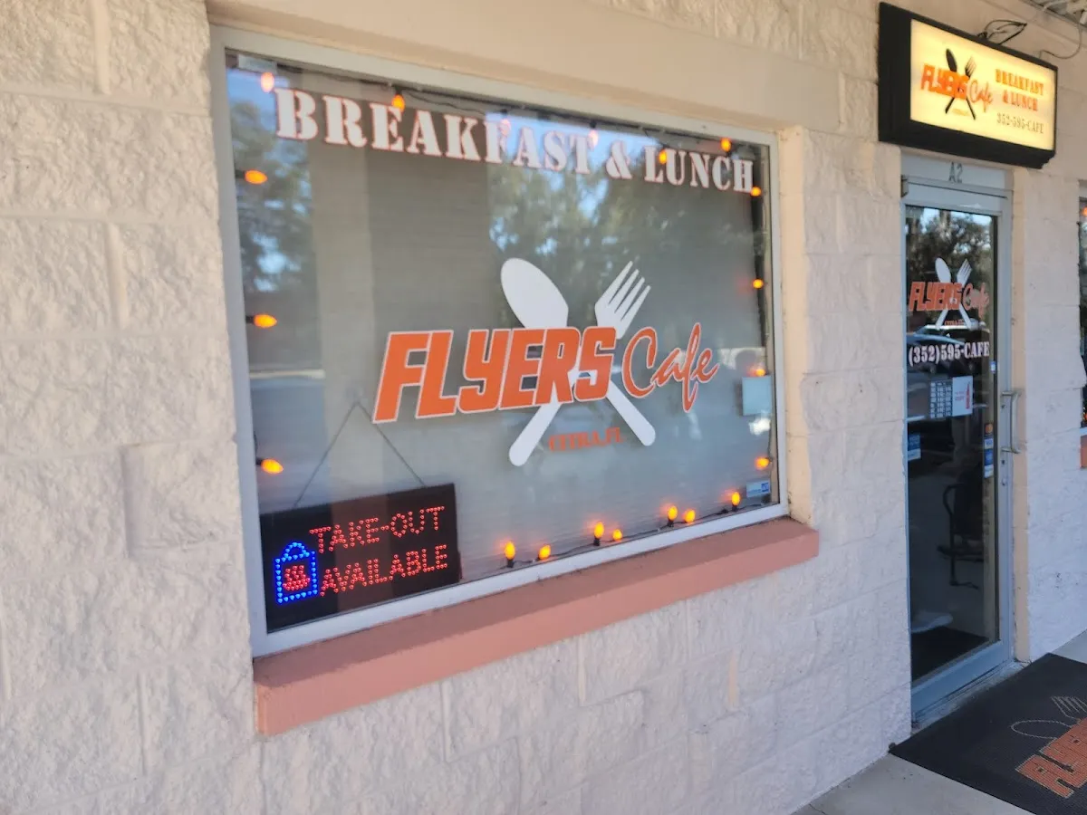 Flyers Cafe