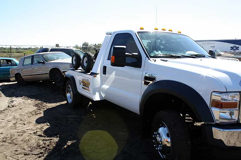 Jones Auto Towing