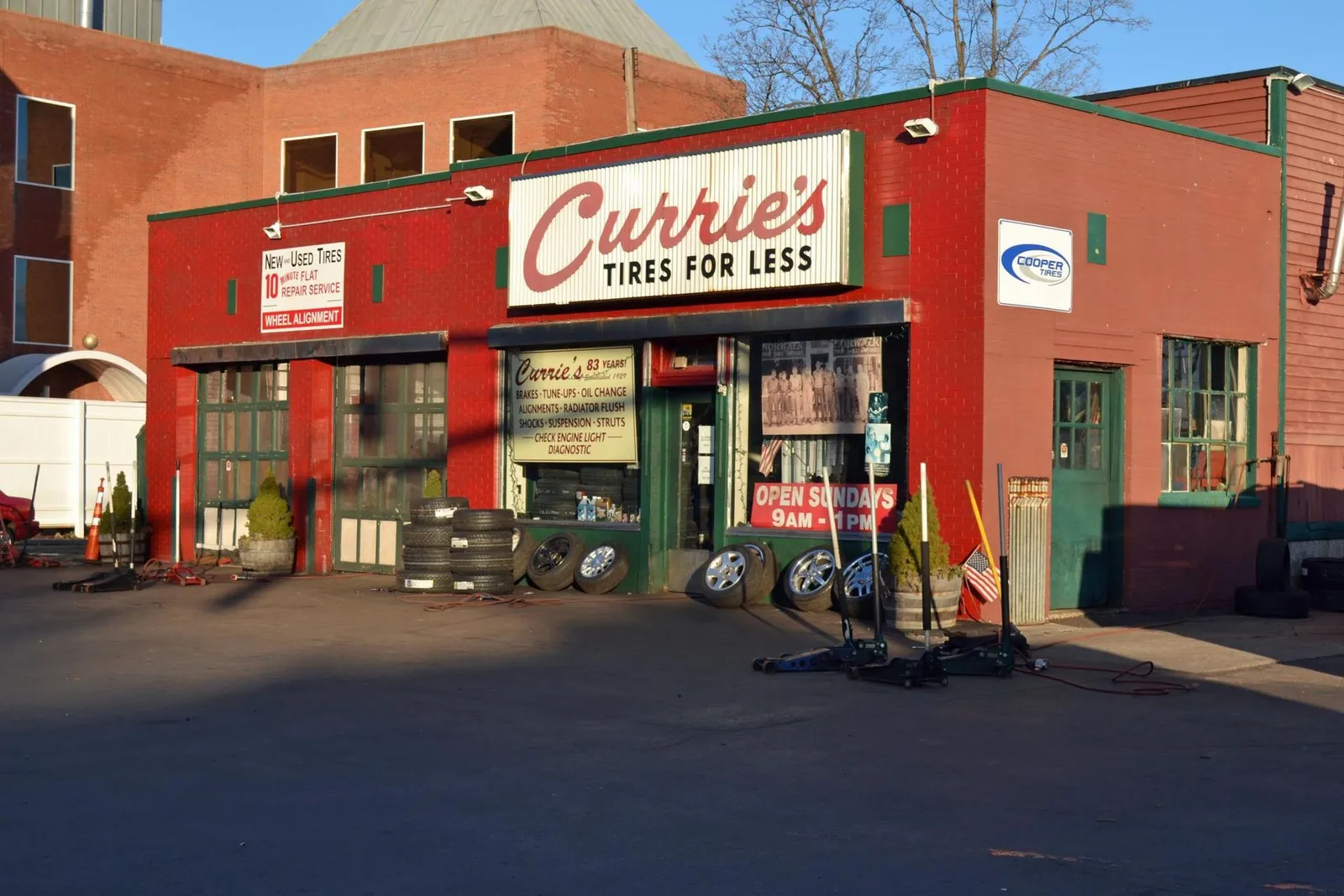 Currie's Tires