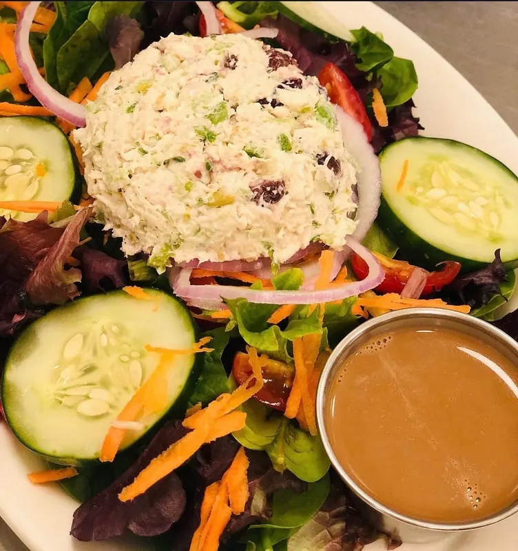 Mansour's Market Cafe