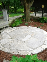 Spring Berry Landscaping & Tree Service logo