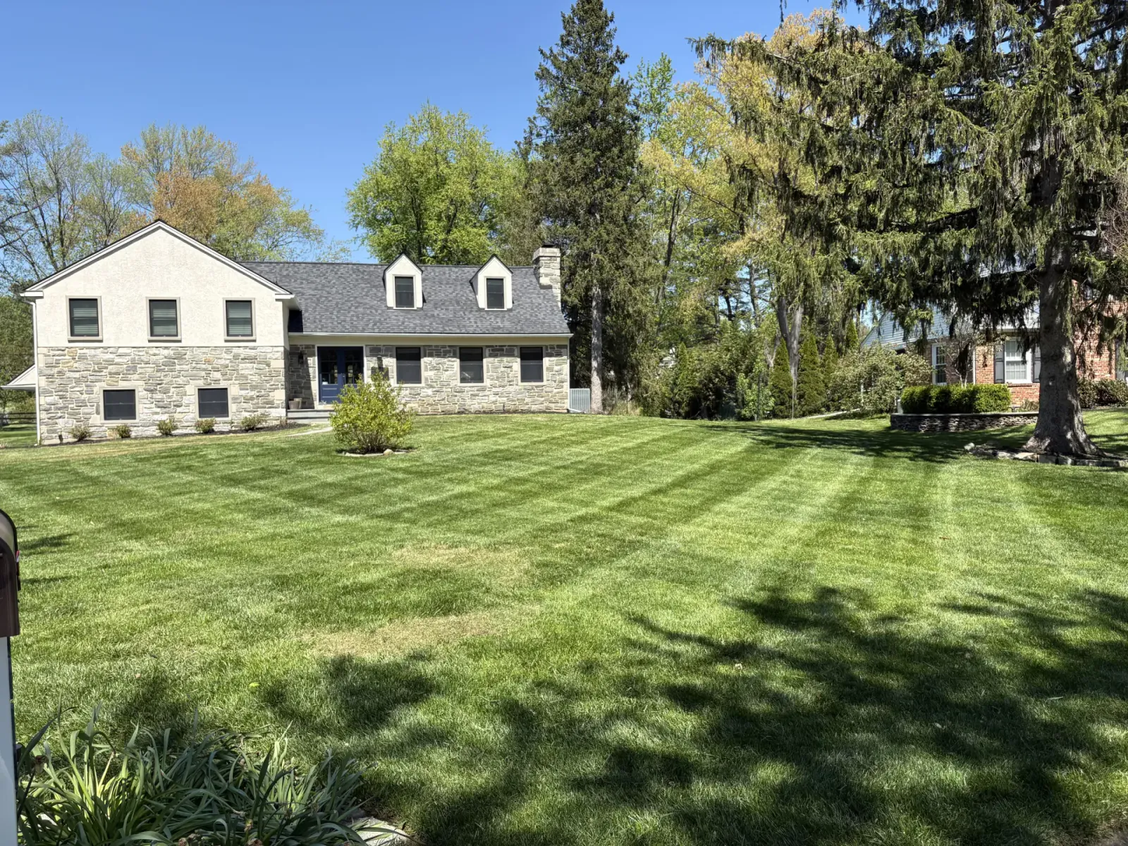 Worthy Landscaping