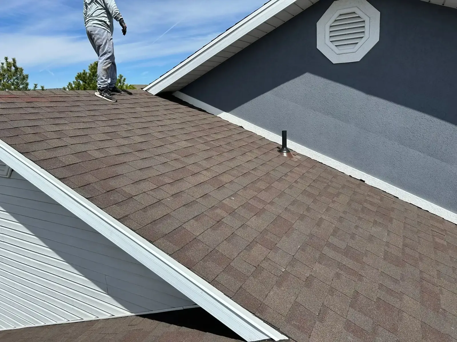 Right Way Roofing