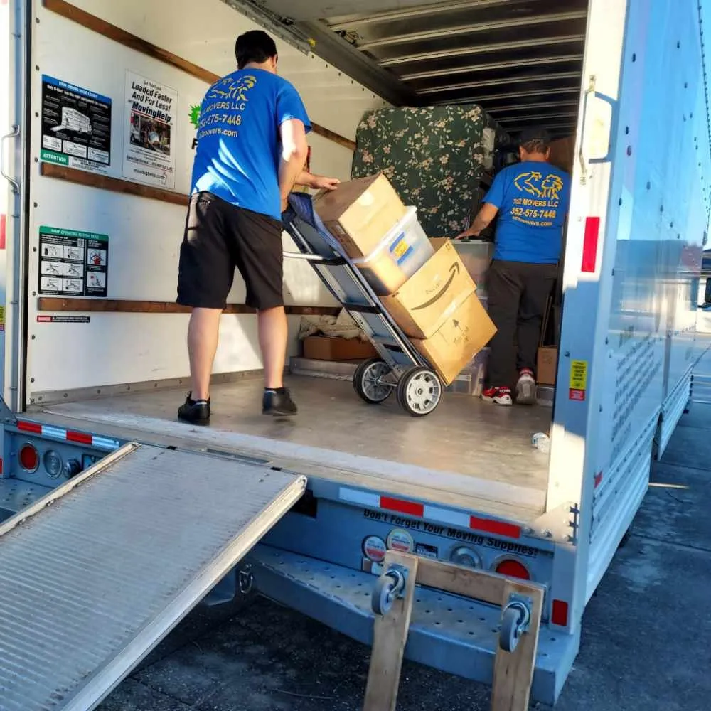 352 Movers LLC