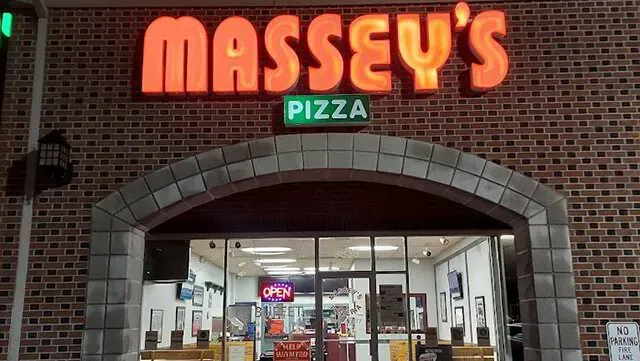 Massey's Pizza Lancaster Menu