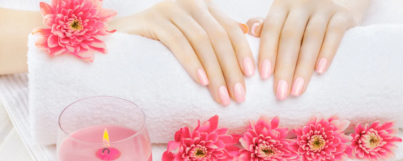 Creative Nails Spa
