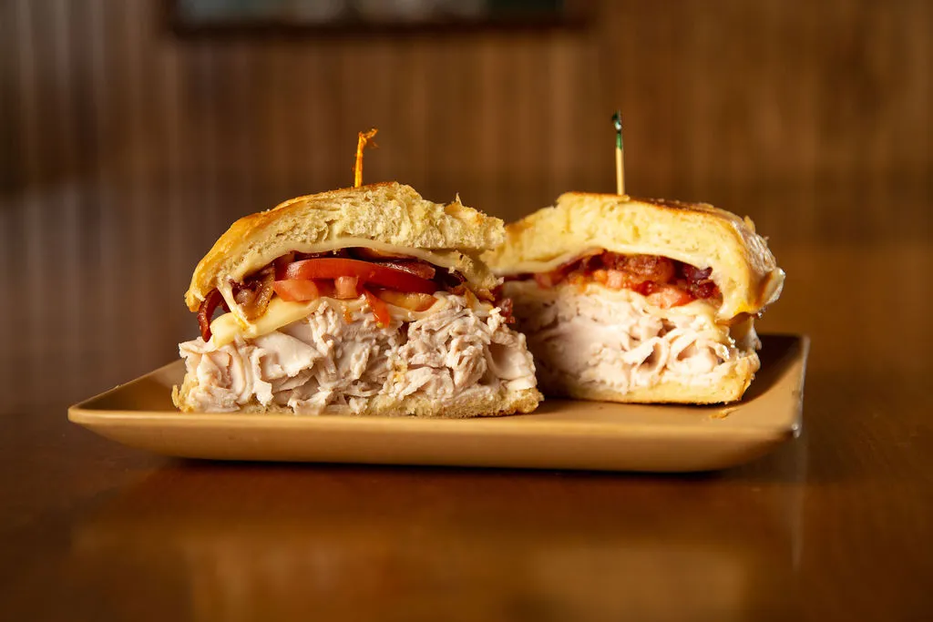 Macado's Restaurant