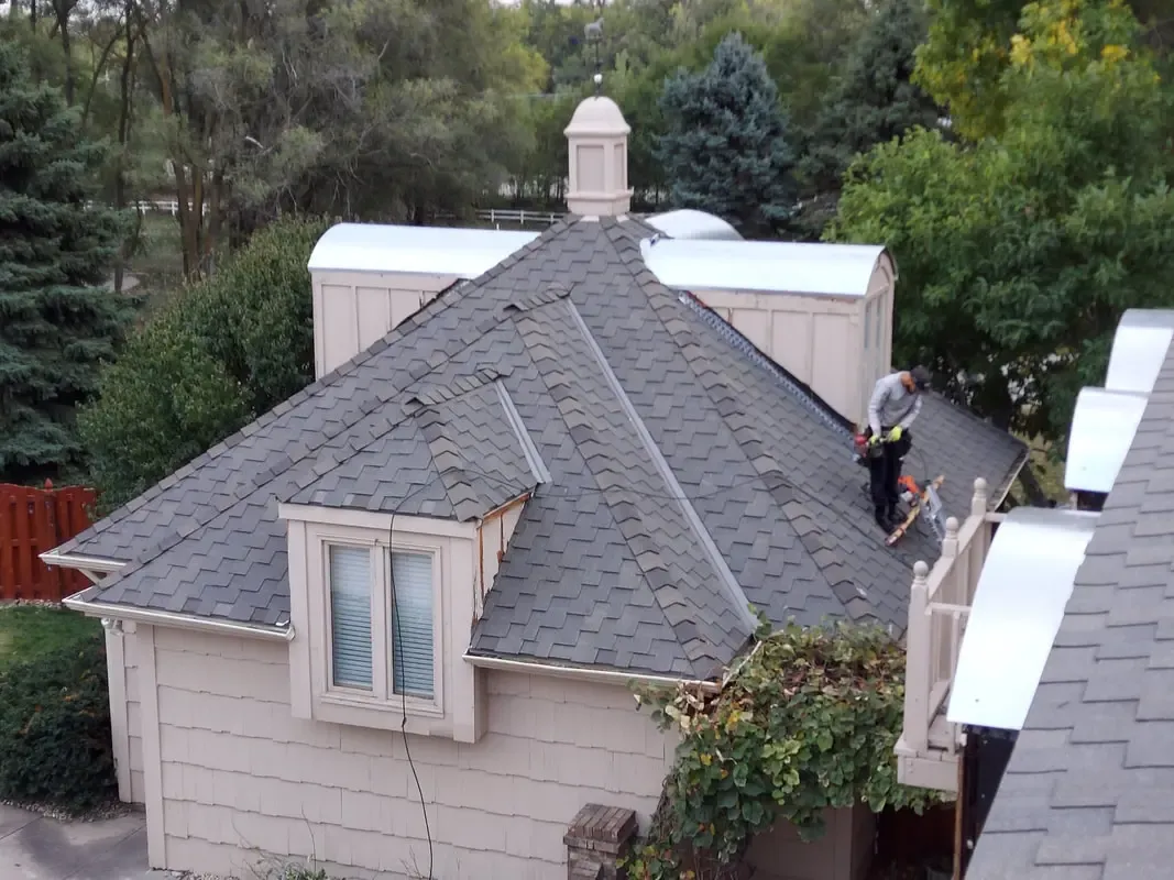 Nebraska Roofing LLC