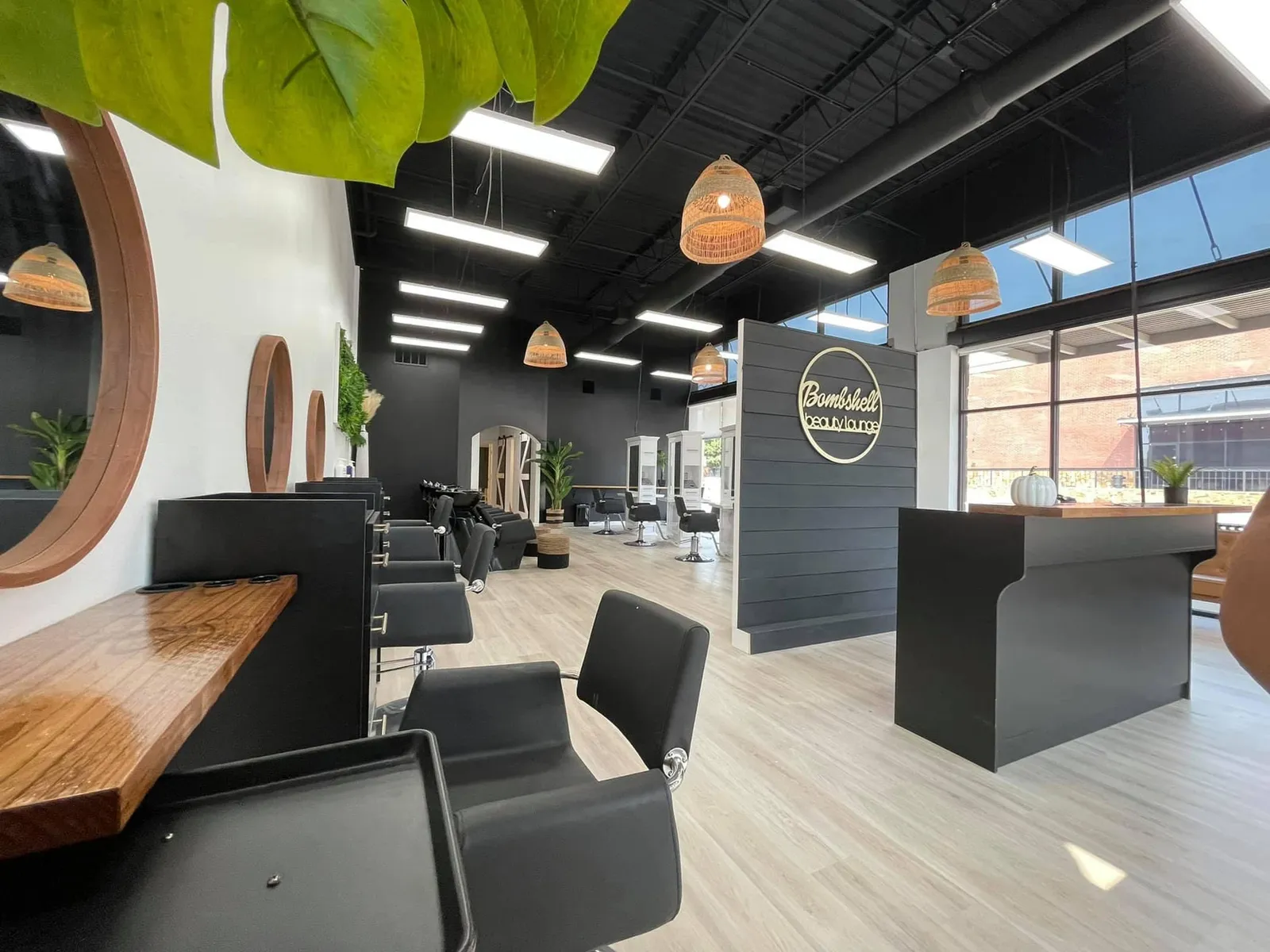 Bombshell Beauty Lounge