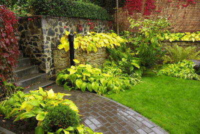 The Green Home Landscape LLC logo