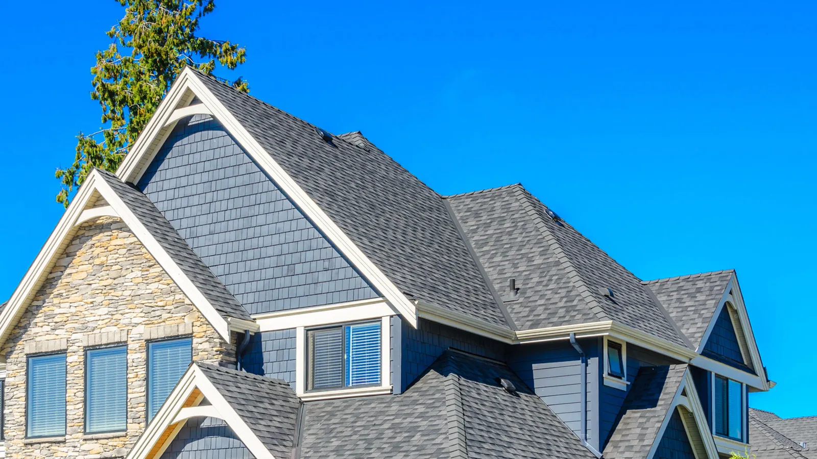 ULTIMATE ROOFING INC