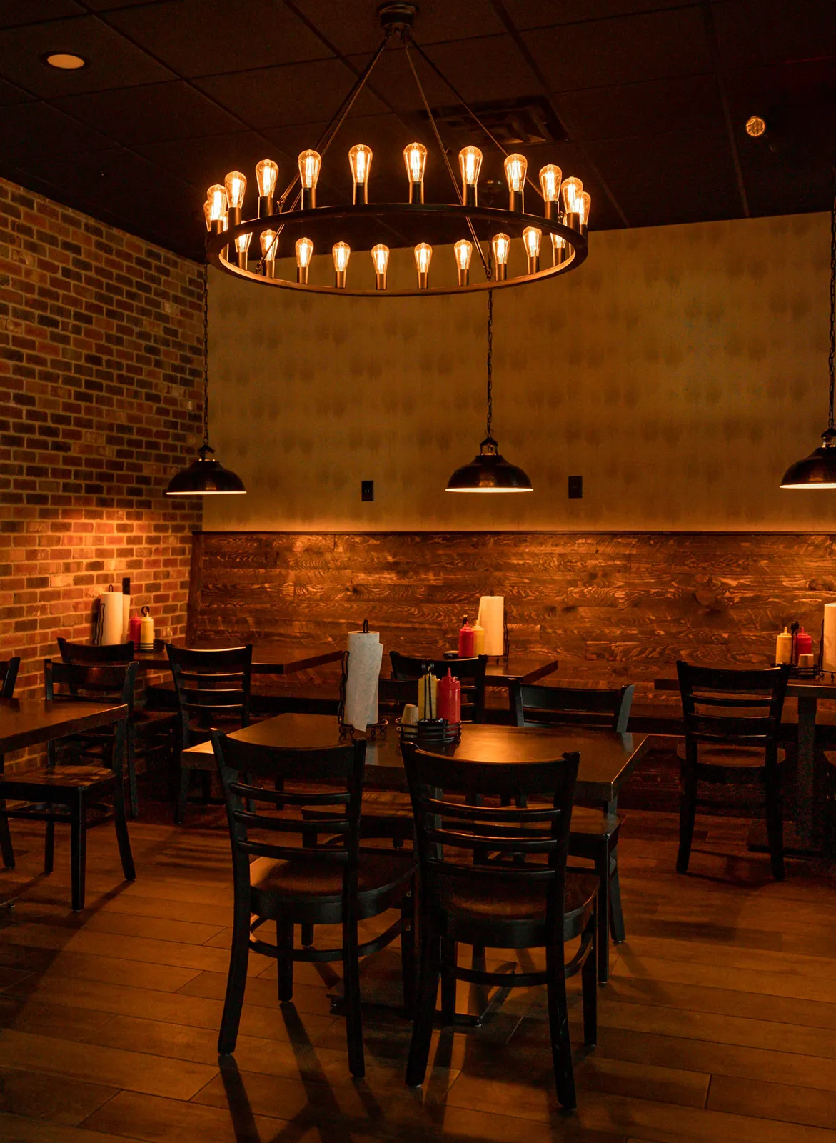Central Pub