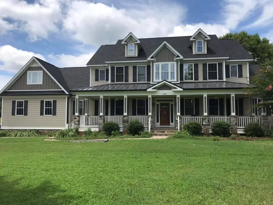 Ronnie's Roofing & Construction