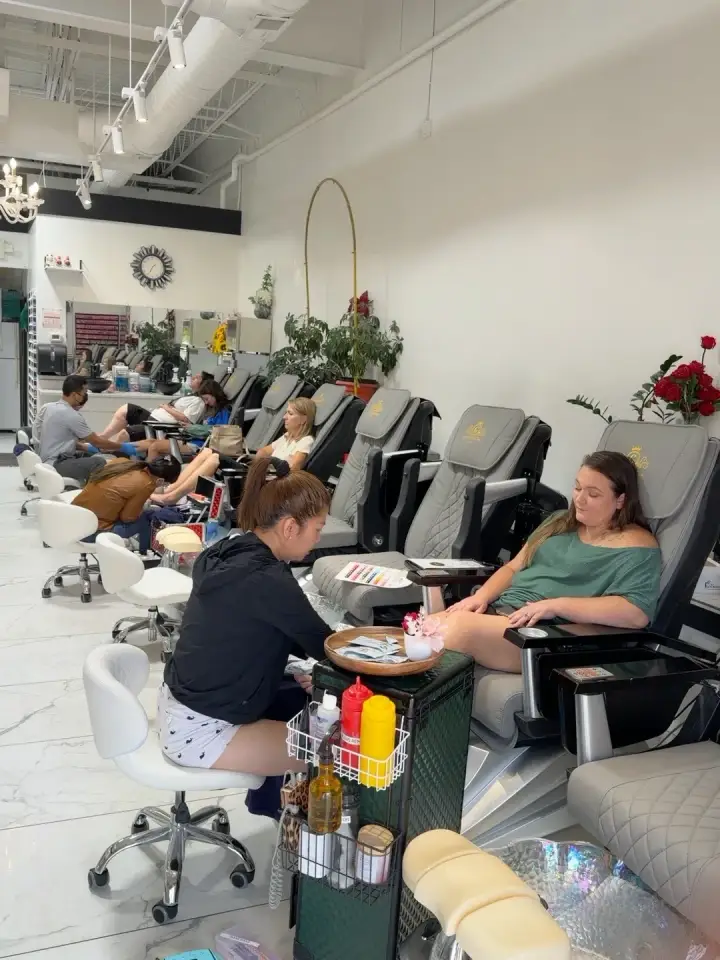Grand Nail Spa