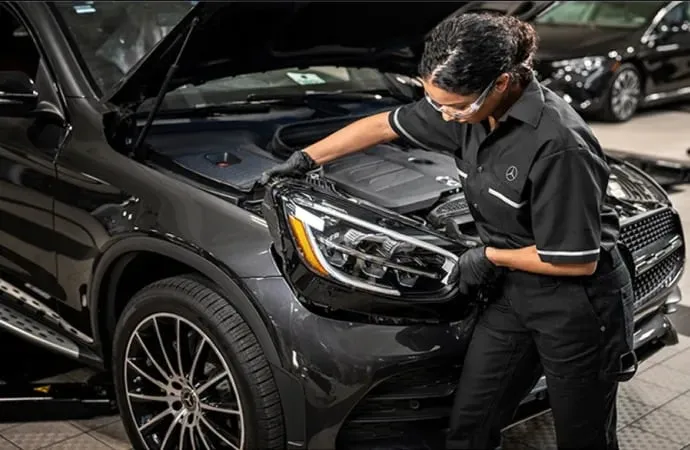 Mercedes-Benz Service Center in Wesley Chapel