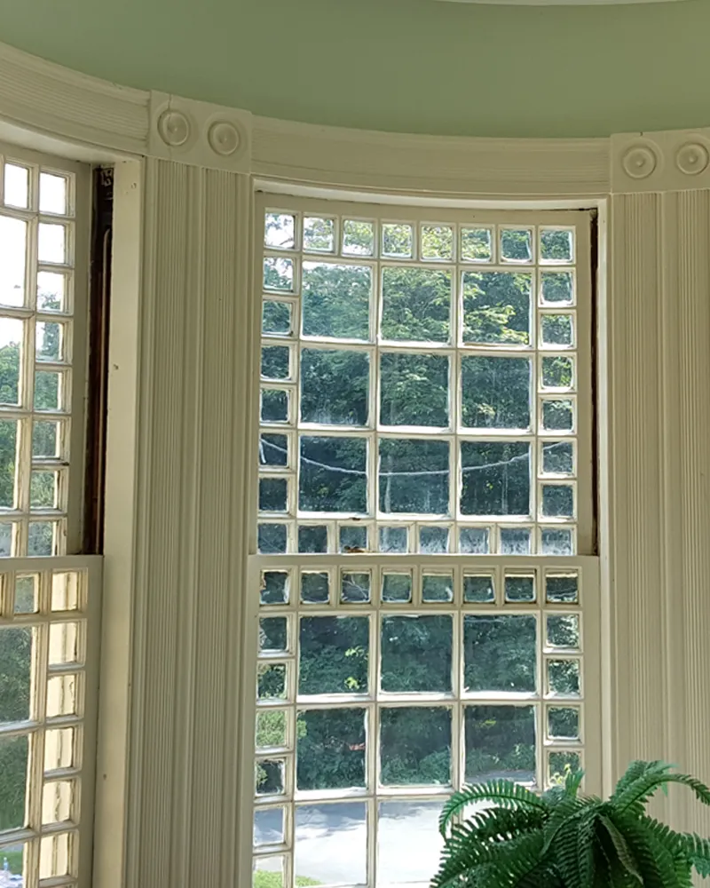 Window Woman of New England