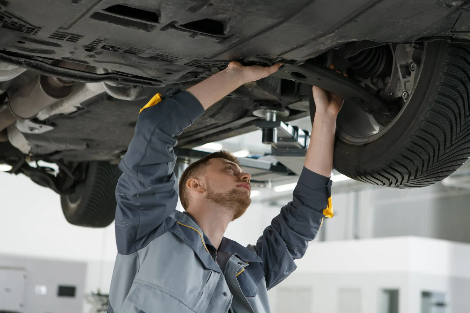Howard's Automotive And Transmission Repair
