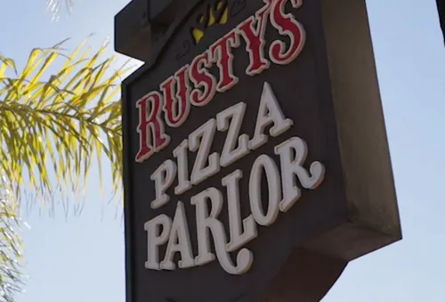 Rusty's Pizza Santa Barbara