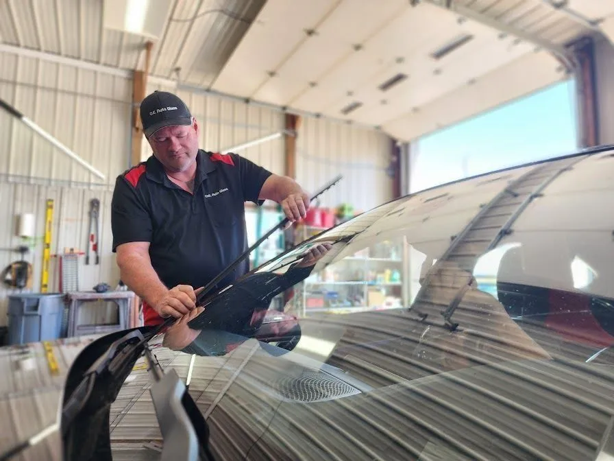 O.E. Auto Glass
