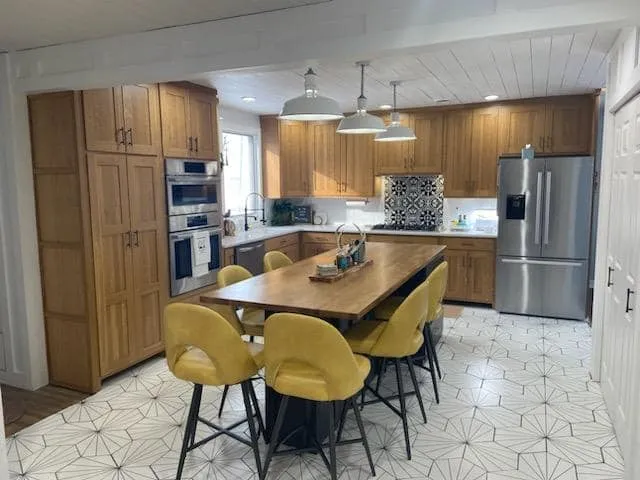 Iowa Custom Wood Company