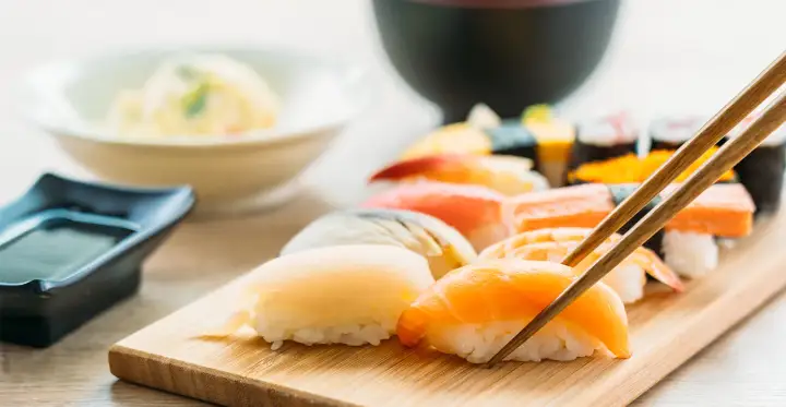 Uncle Sang Sushi & Kitchen