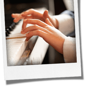 Oakwood Music Studio logo