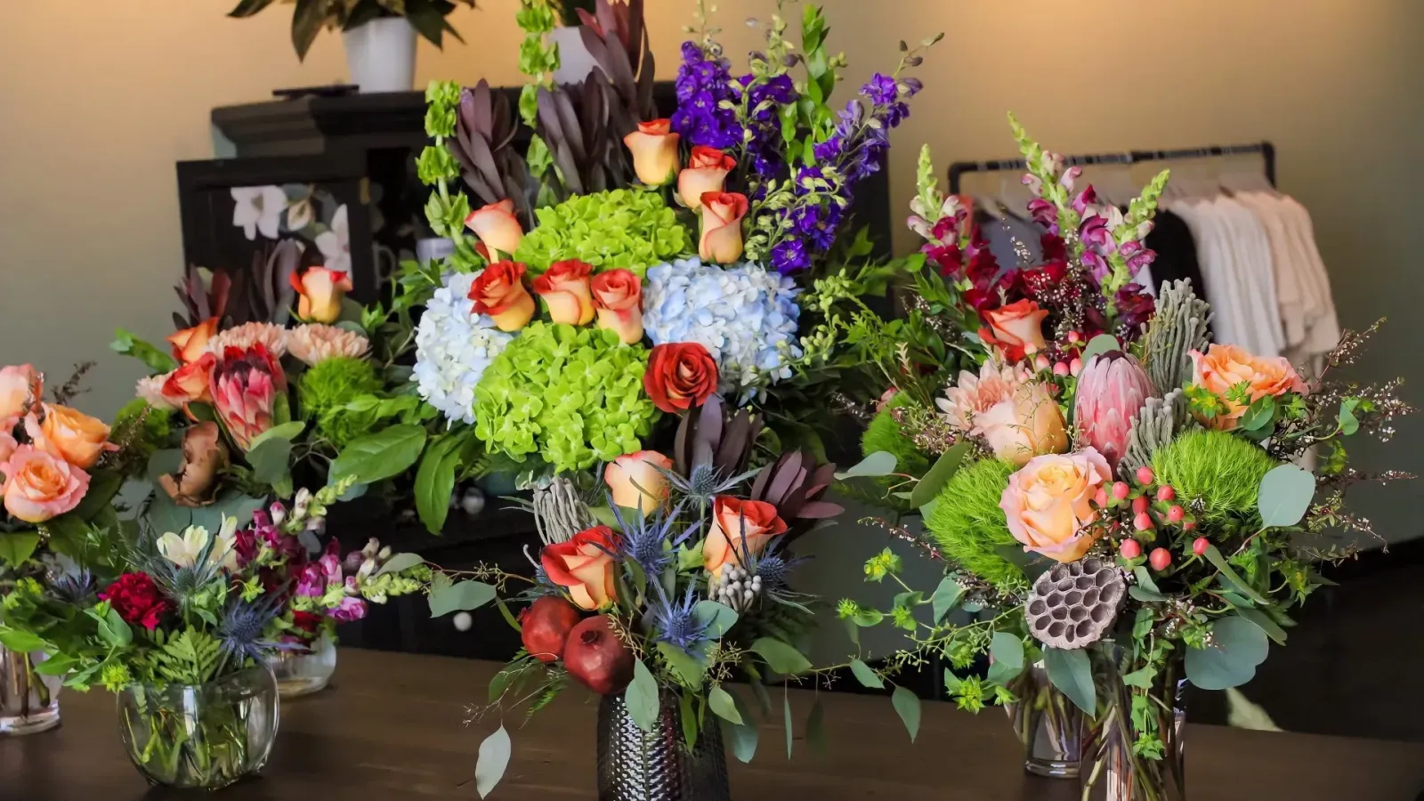 Colonial Green Florals