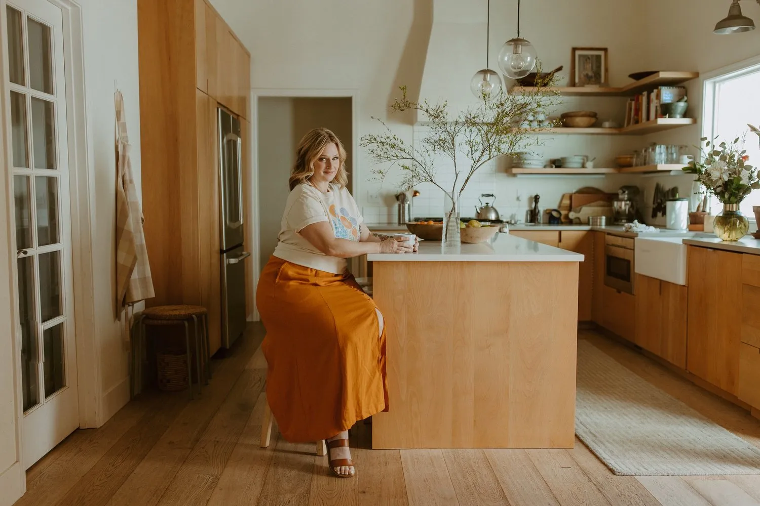 Erin Monahan - Hello Home