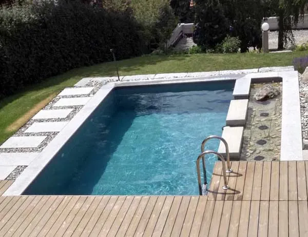 Natural Swimming Pool Builder