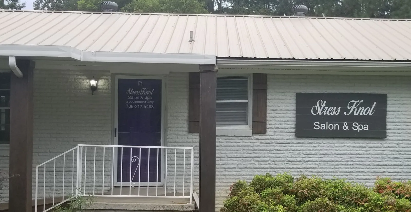 Stress Knot Salon and Spa