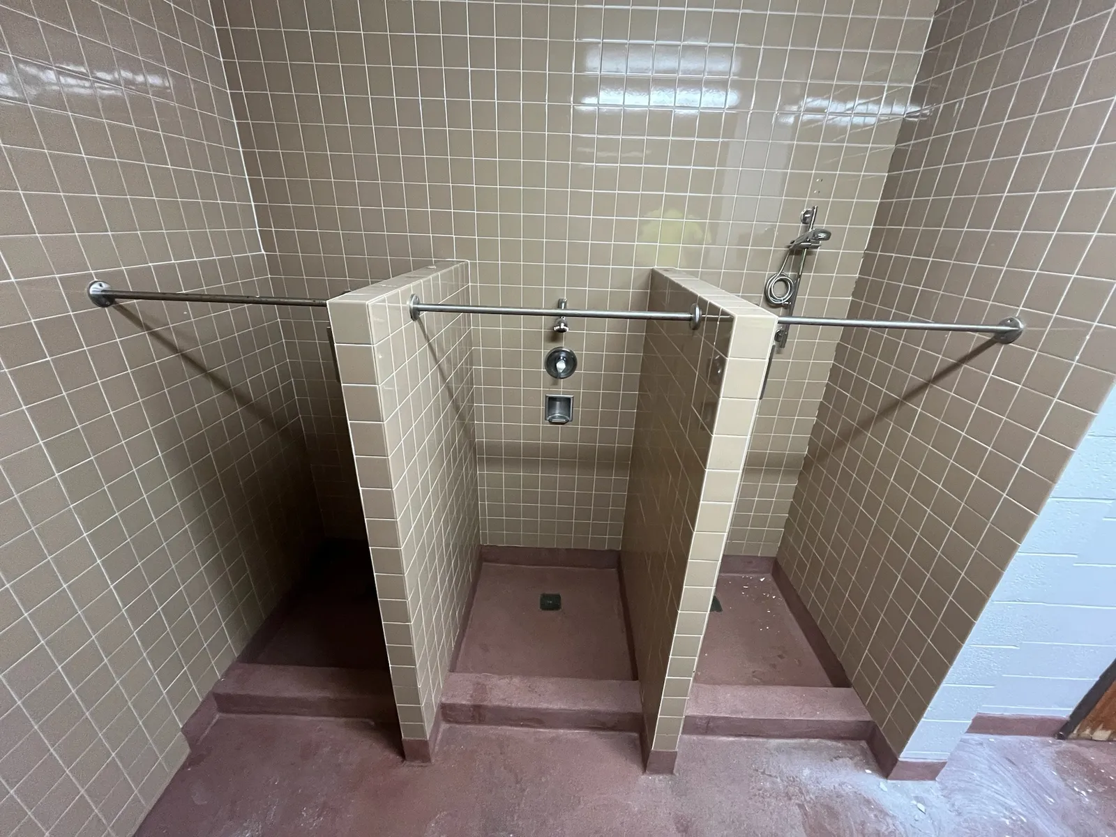 Seamless Paint & Epoxy