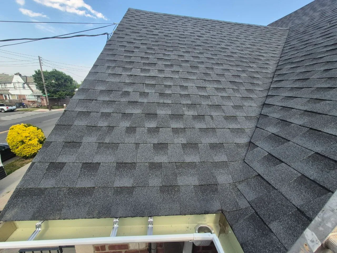ST Roofing & Construction LLC