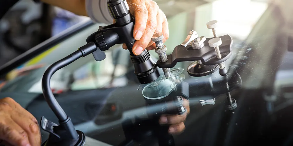 R & D Auto Glass