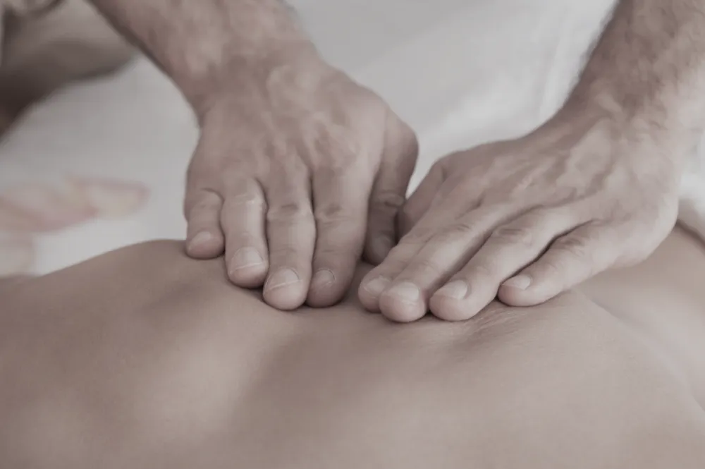 ADONIS - Face & Body Spa 4 Men