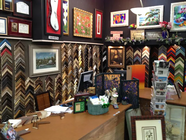 Frame Factory Largo