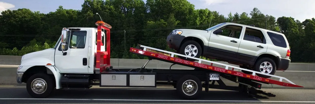 Secoda's Towing
