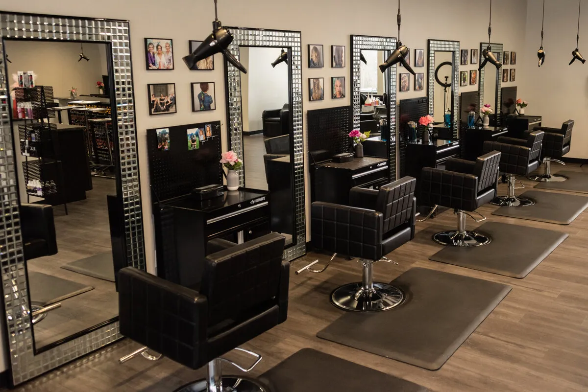 Pretty and Too Pretty Hair Salon