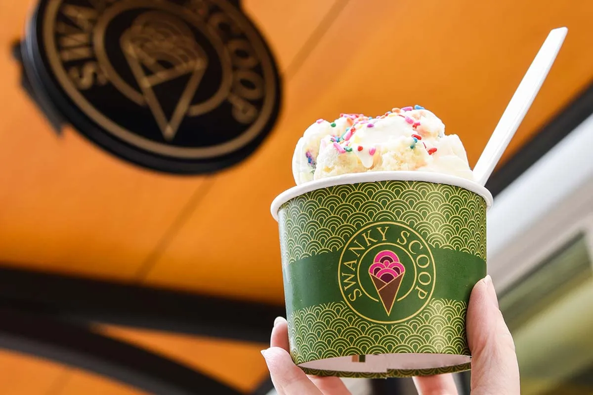Swanky Scoop